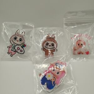 4 Labubu Bundle Phone Of Brand New Phone Grips